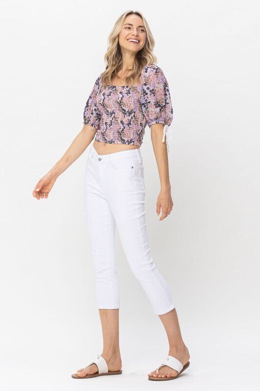 Judy Blue Capri Jeans ~ White