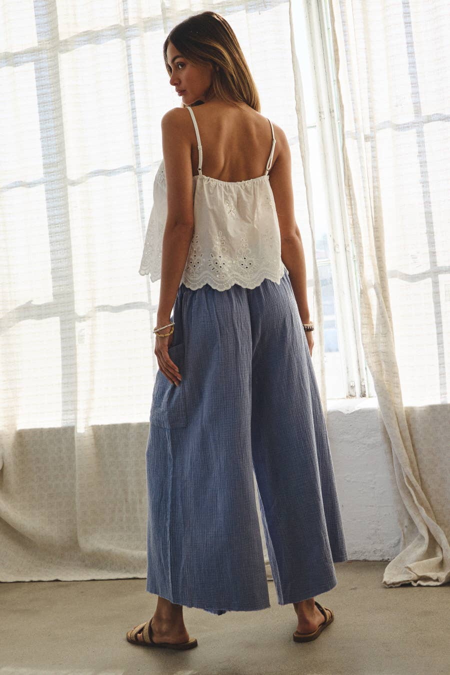 Farah Cotton Gauze Washed Pants