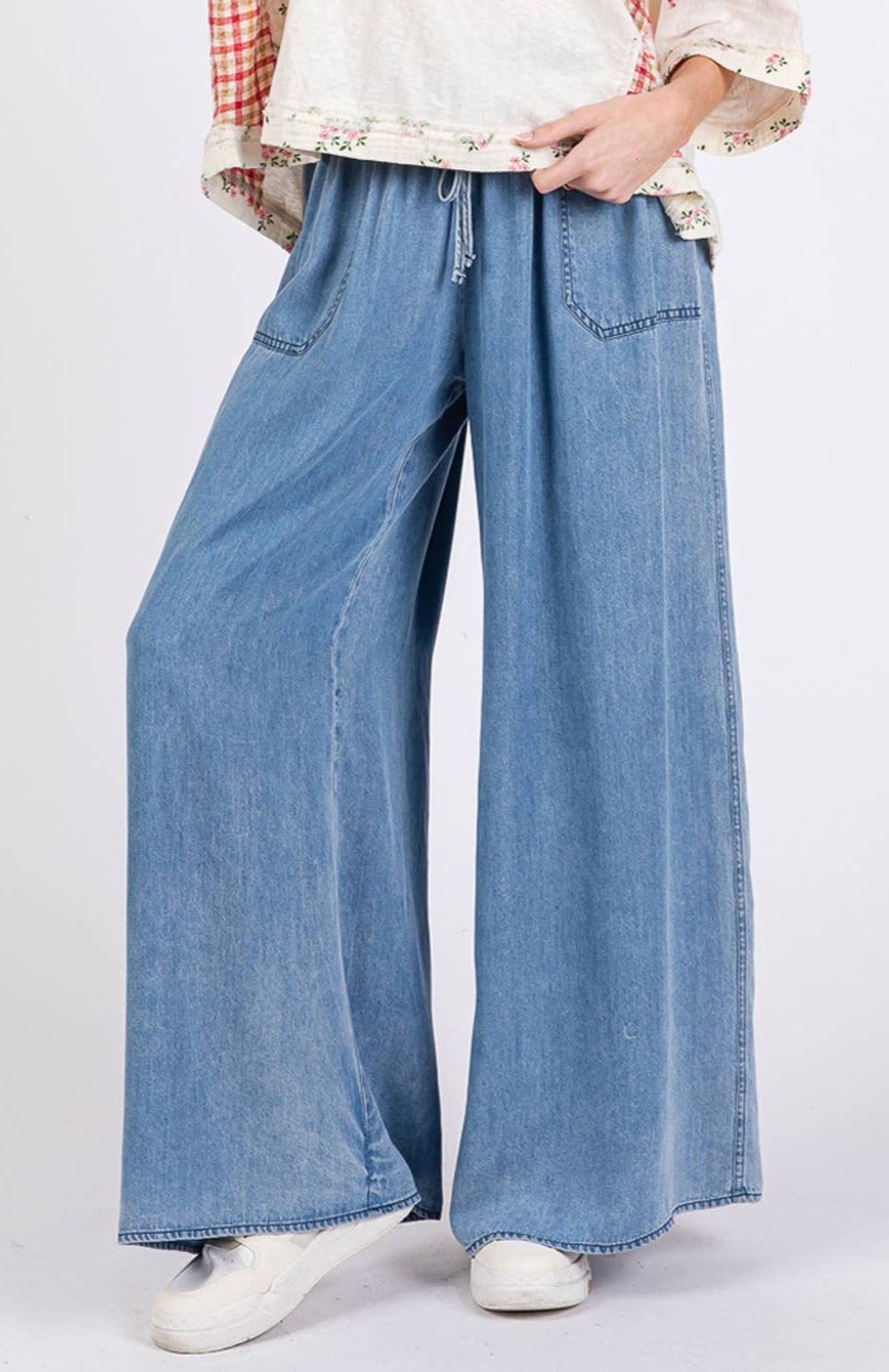 Shelby Pocket Palazzo Pants ~ Light Denim