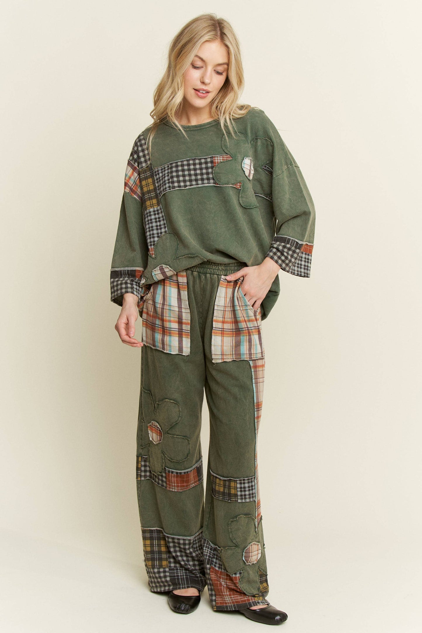 Massie Mineral Washed Plaid Daisy Top ~ Dark Olive