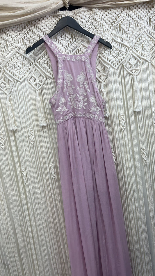 Daphne Sleeveless Embroidered Detail Maxi Dress ~ Lavender