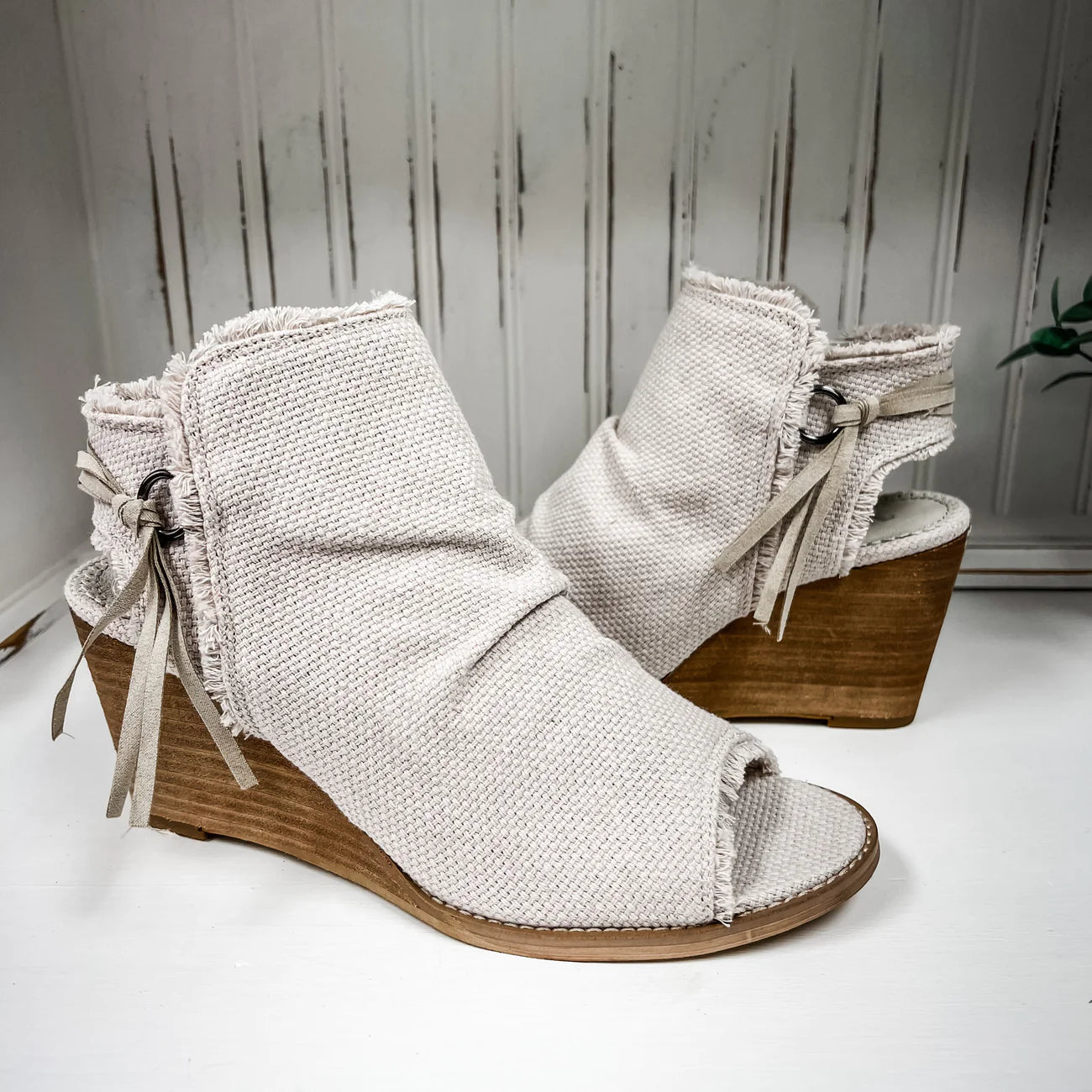 Very G Sis Peep Toe Wedge ~ Cream