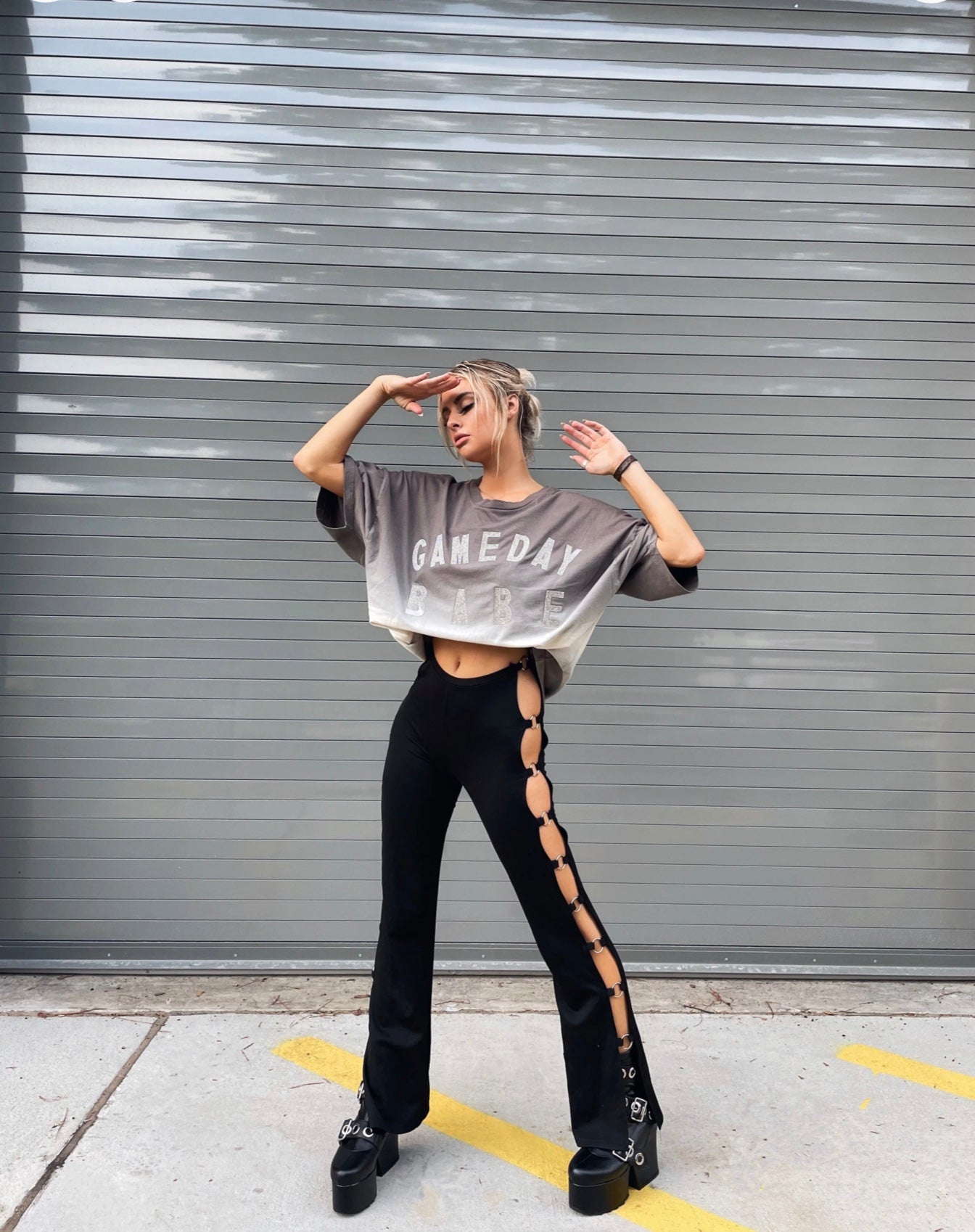 GAMEDAY BABE Graphic Pullover ~