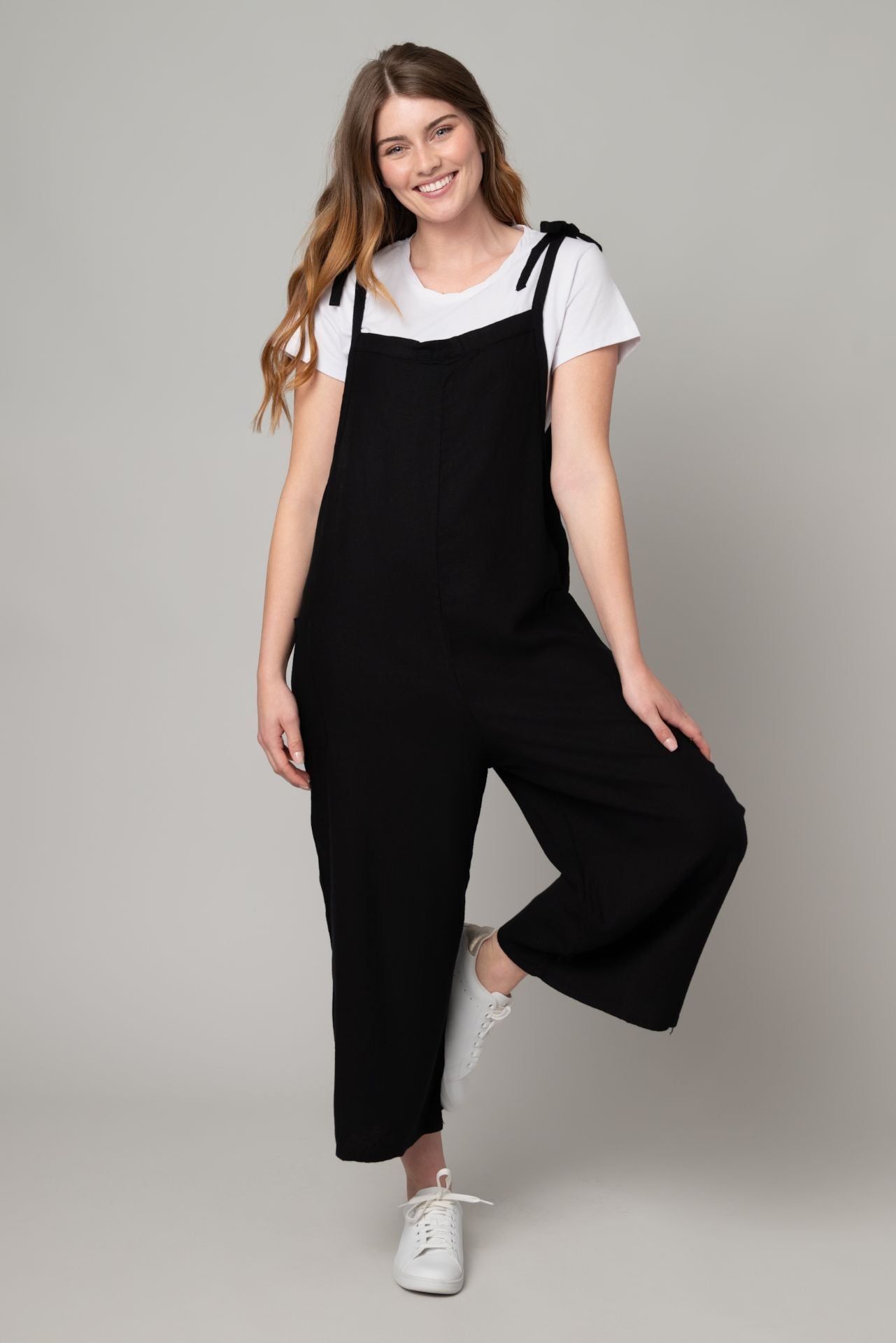 Willow Washer Linen Cargo Jumpsuit ~ Black