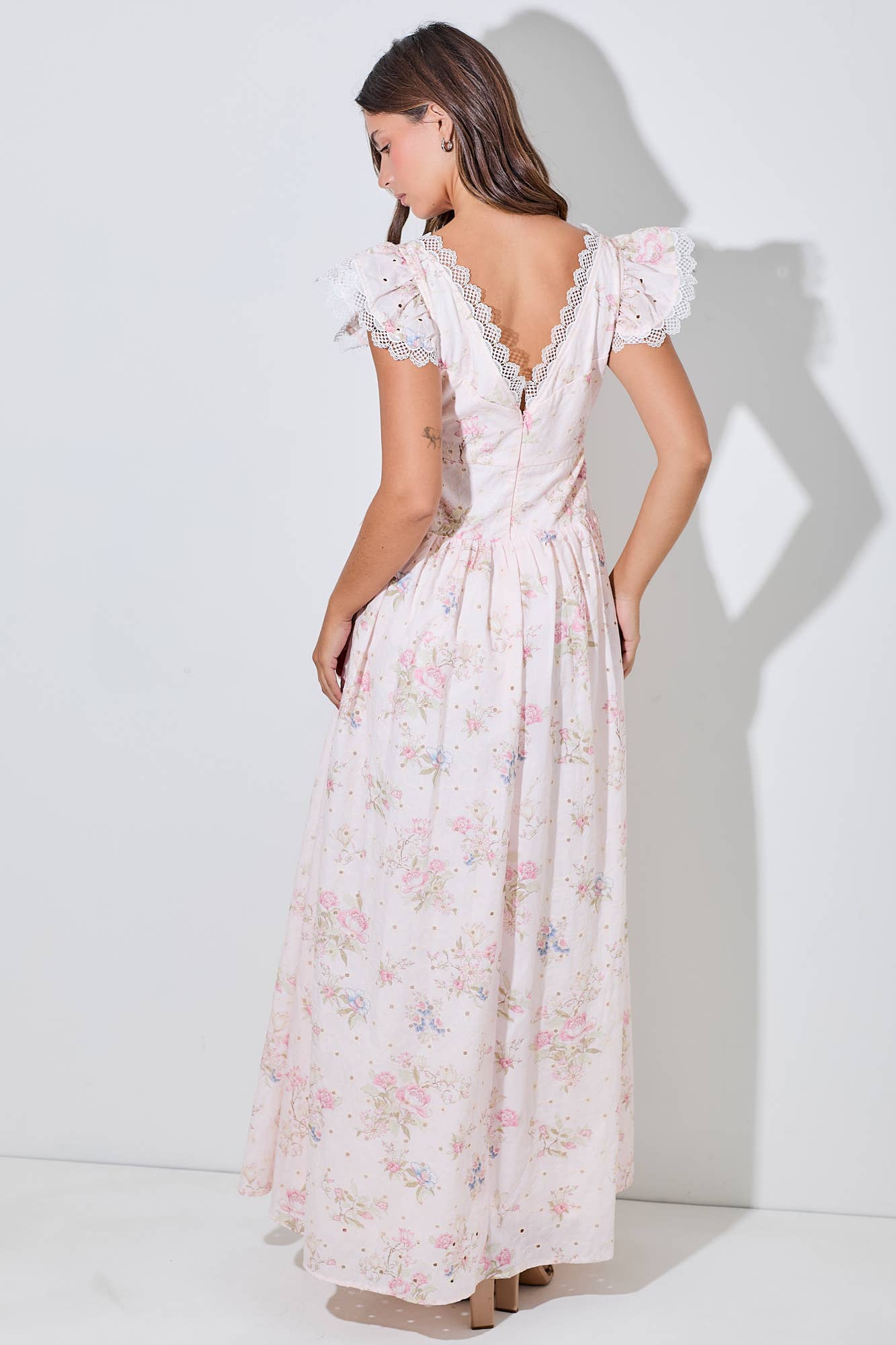 Florence Floral Scallop Lace Maxi Dress ~ Ivory