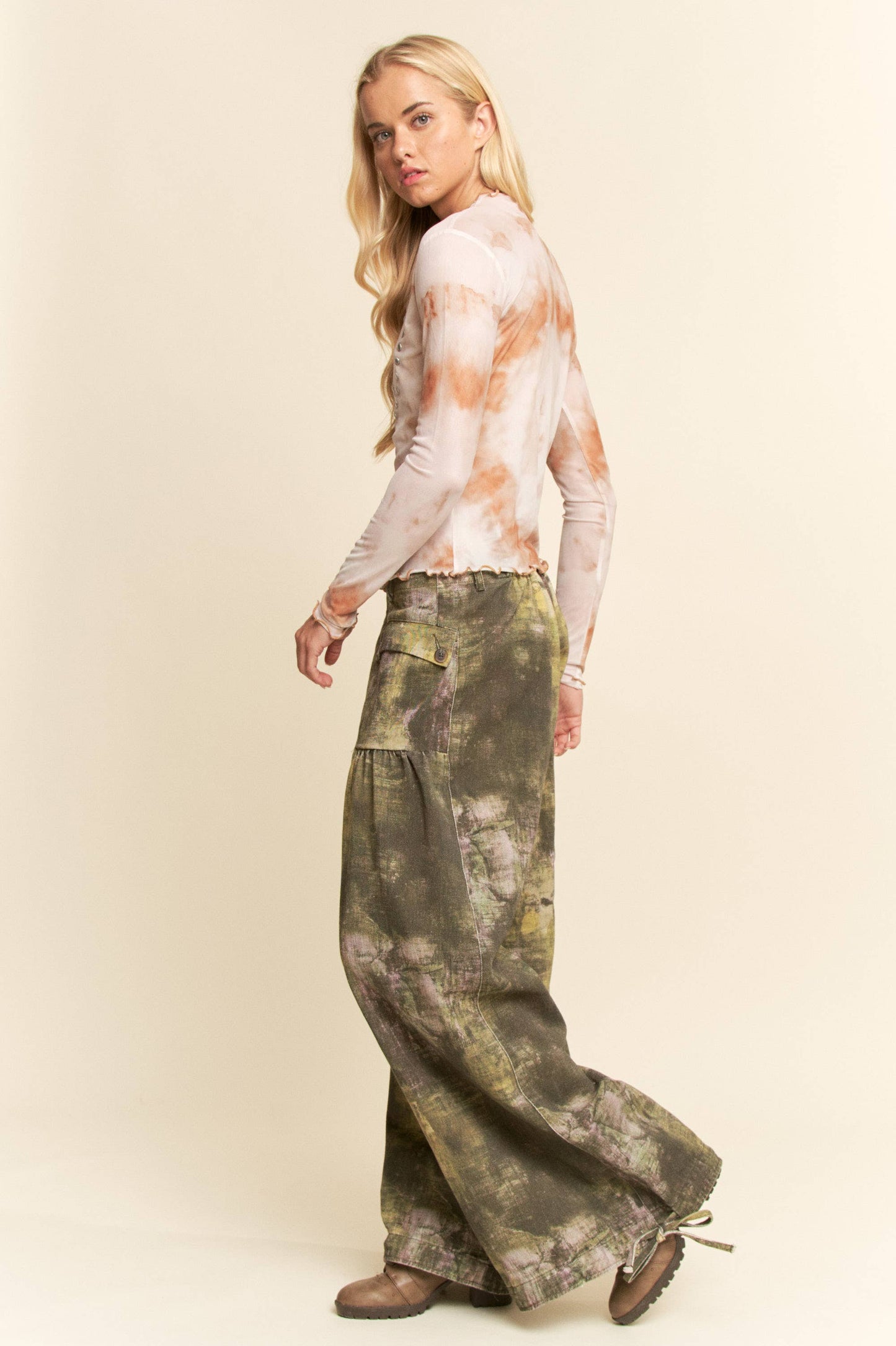 Tatum Tie Dyed Mesh Peace Studs Top ~ Taupe