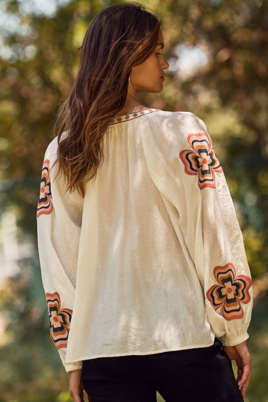 Lucie Loose-Fit Floral Embroidered Top ~ White