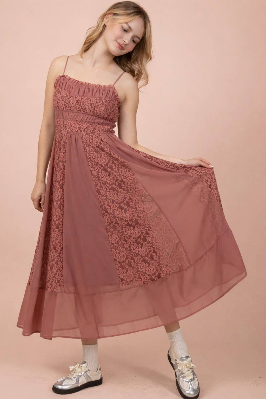 Lucia Lace Detail Solid Midi Dress ~ Dark Mauve