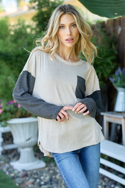 Sara Scoop Neck Pocket Top ~ Taupe