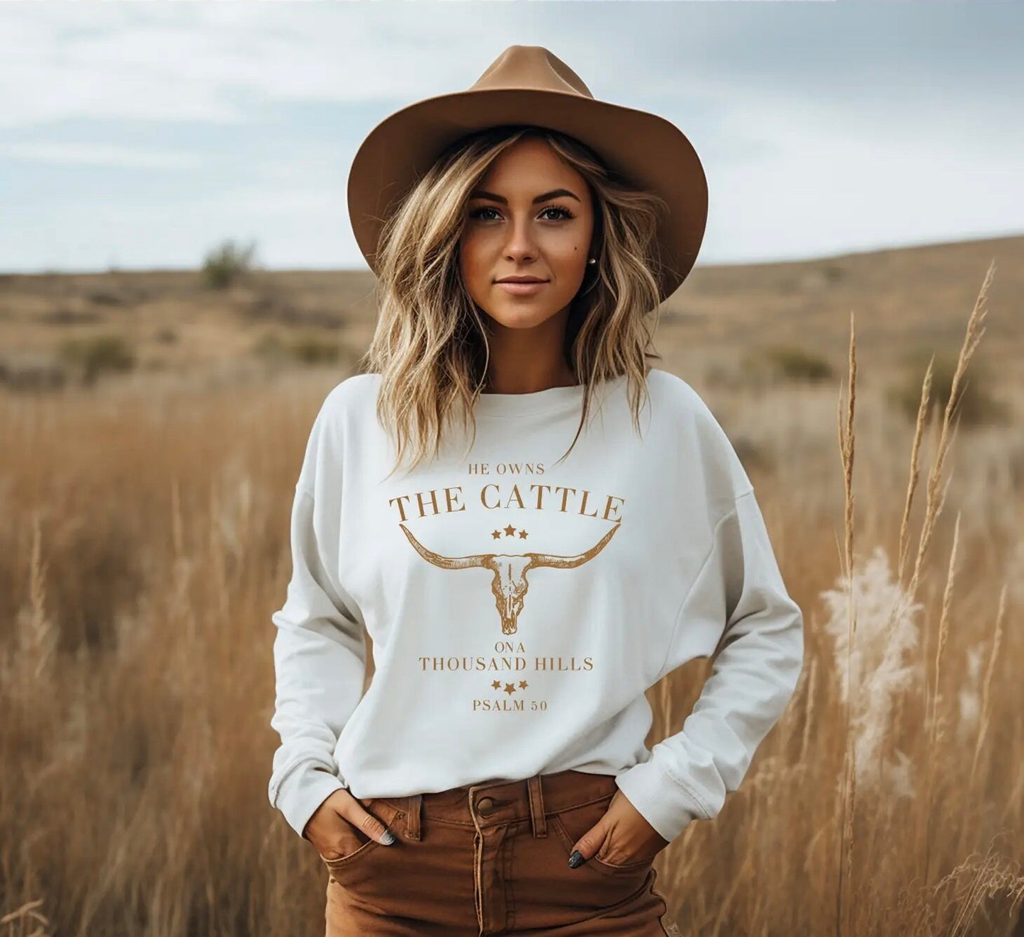 He Owns The Cattle Pullover ~ White