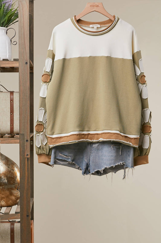 Cassie Colorblock Daisy Graphic Top ~ Light Olive