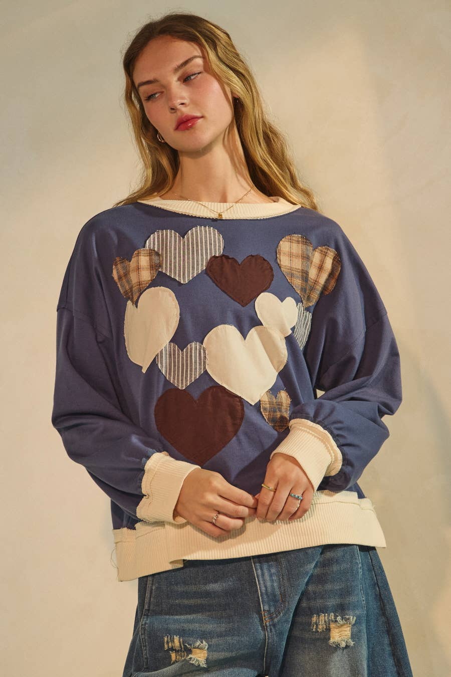 Heather Heart Applique Pullover ~ Navy
