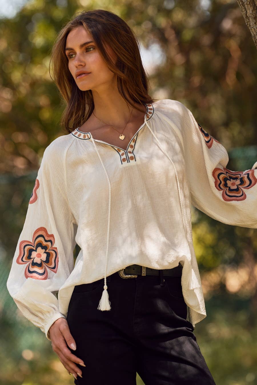 Lucie Loose-Fit Floral Embroidered Top ~ White