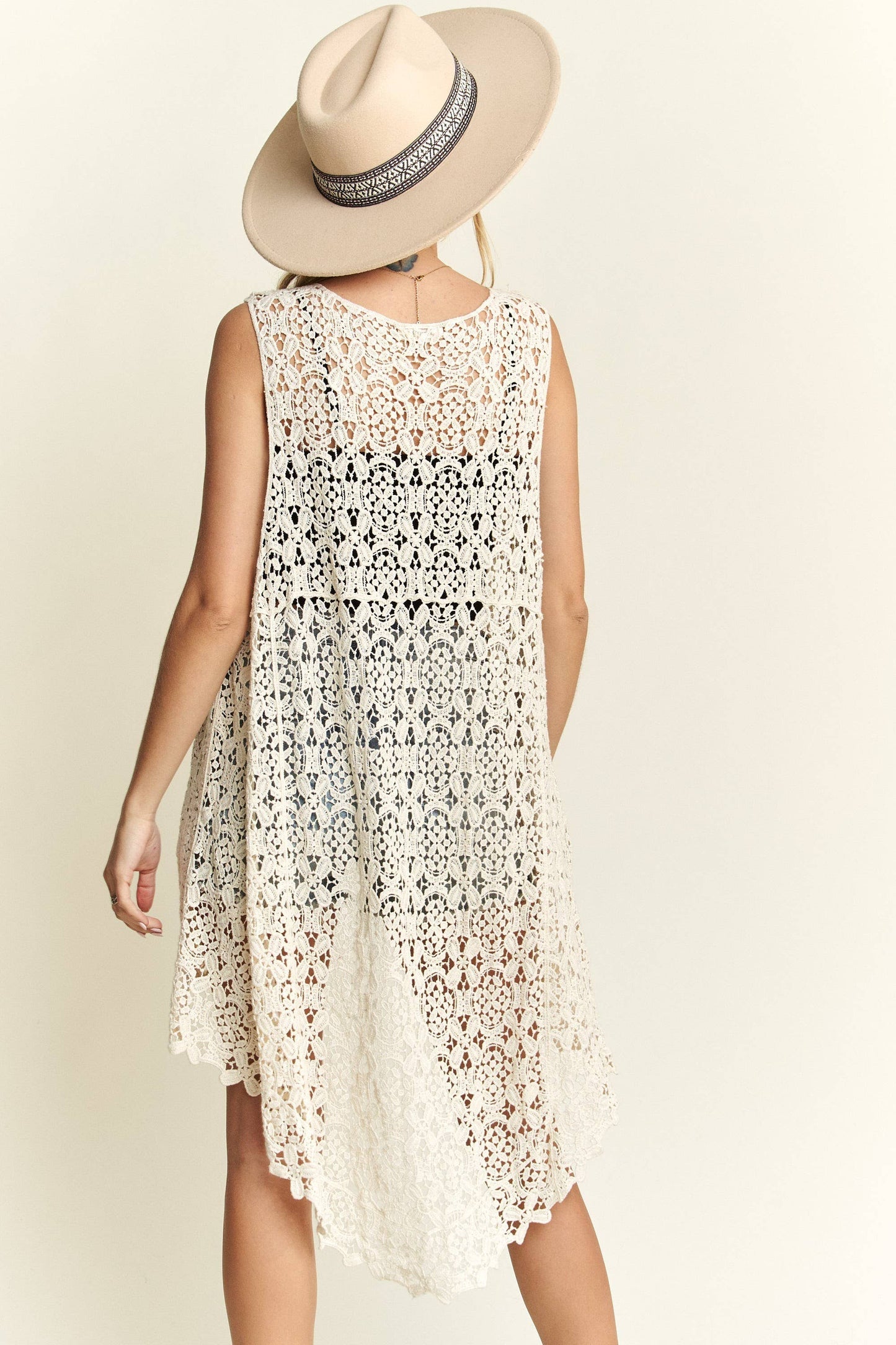 Carlie Crochet Hi-Low Vest ~ Oatmeal