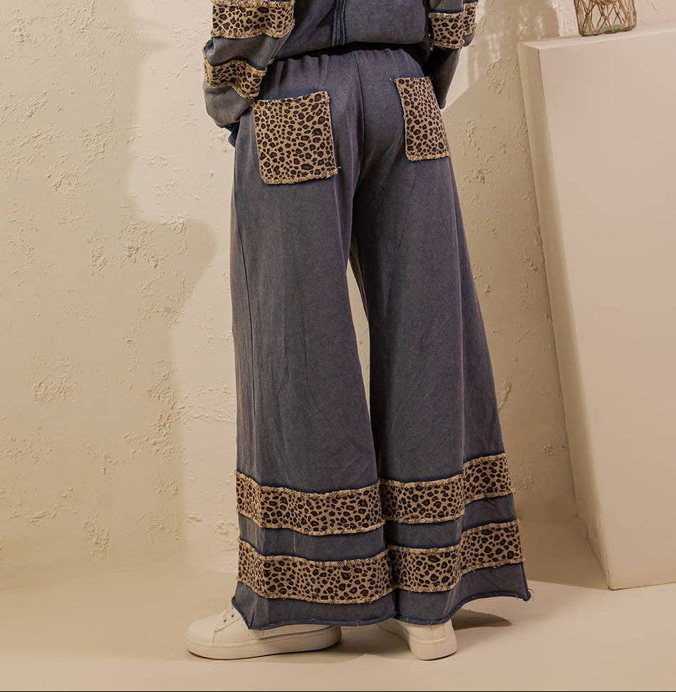 Lucia Leopard Star Mineral Wash Pants ~ Denim