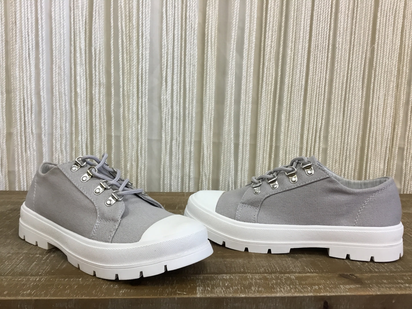 Beryl Lug Sole Sneakers ~ Light Grey