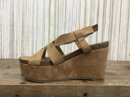 Gracie Strappy Wedge ~ Camel