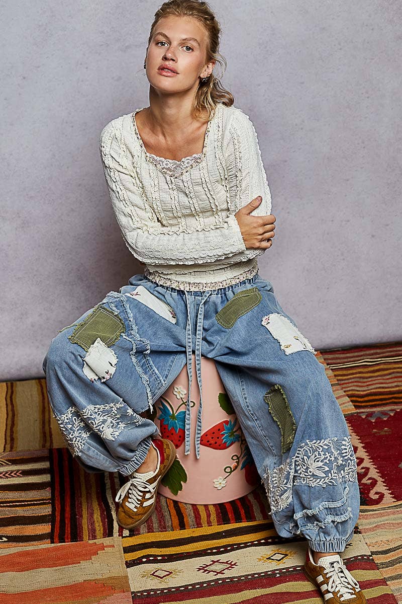 Lola Lace printed Ruffle Knit Top ~ Cream