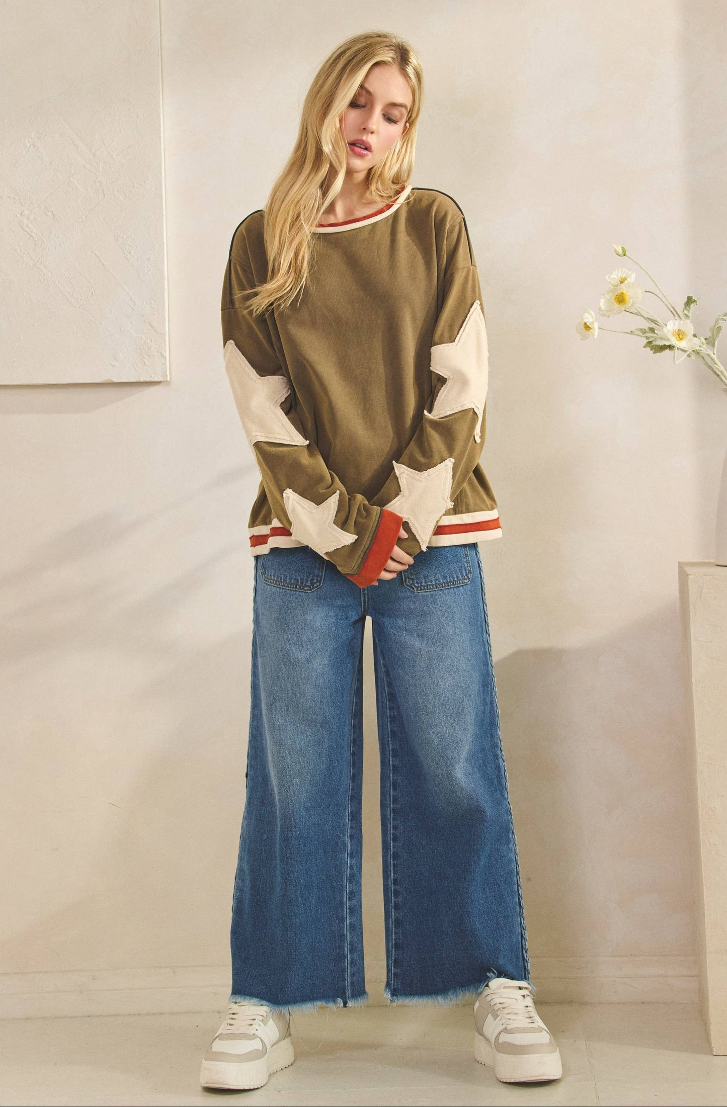 Vivian Vintage Star Patch Pullover ~ Ash