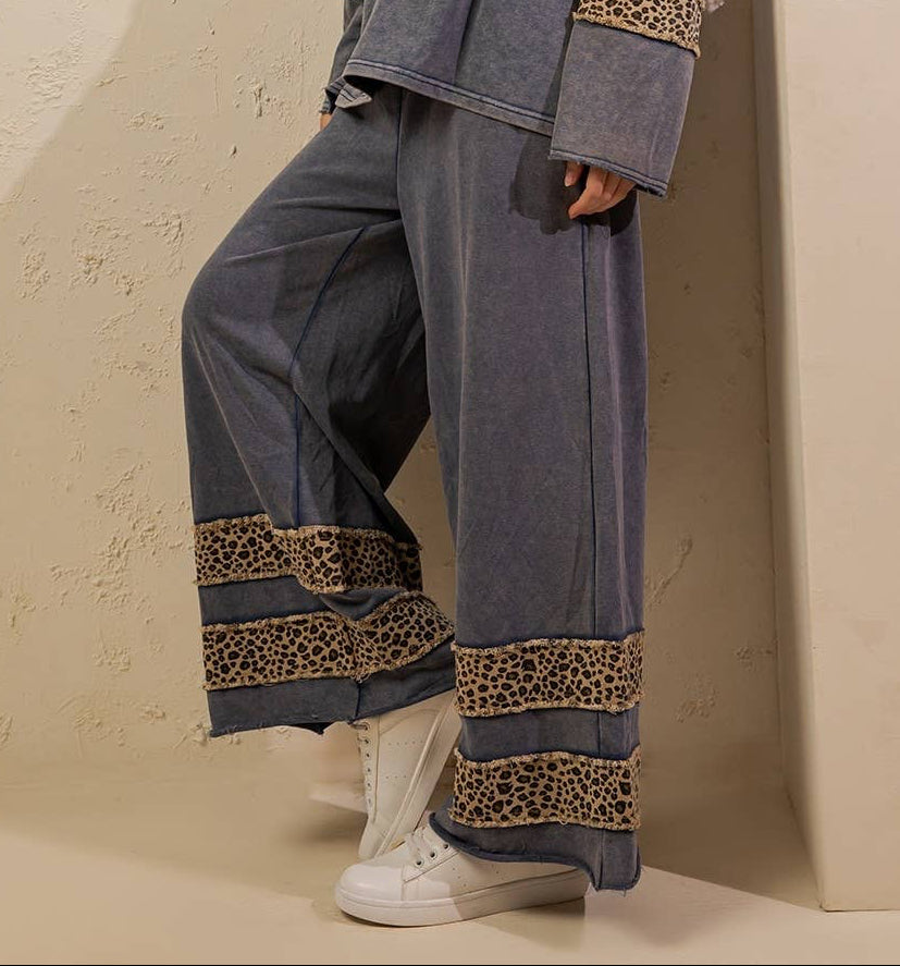 Lucia Leopard Star Mineral Wash Pants ~ Denim